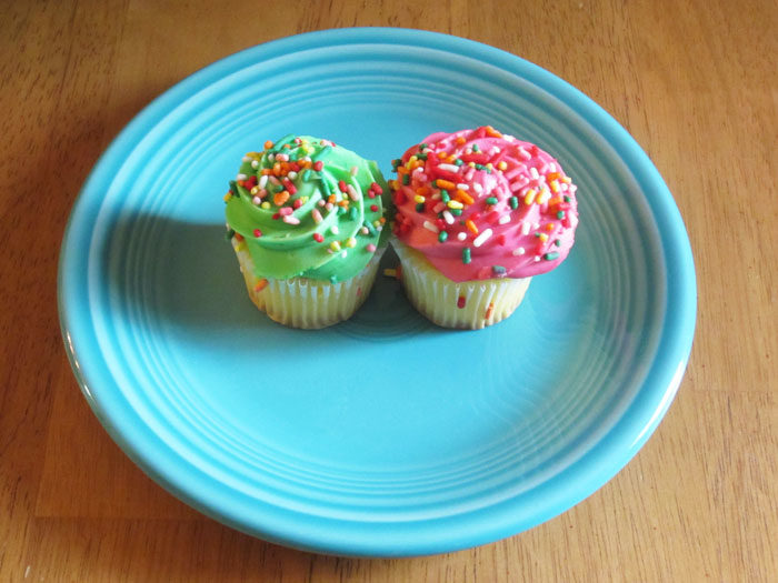 Pink & Green Cupcakes - Aug. 2013