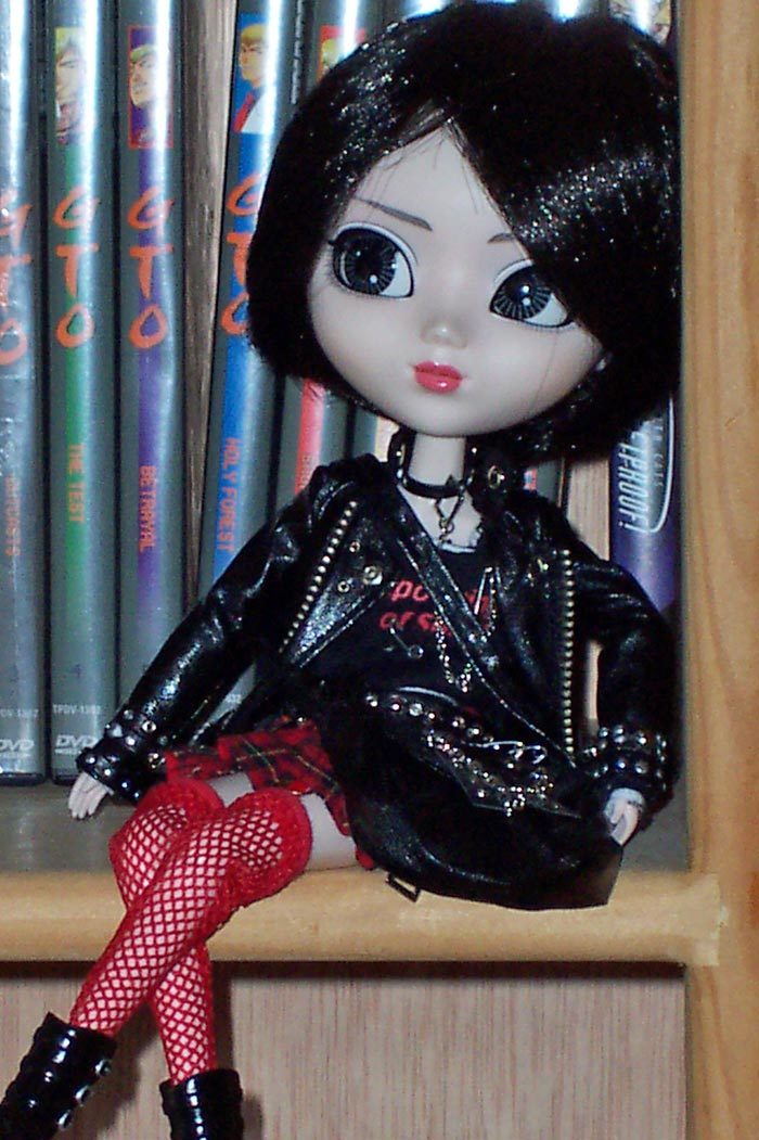 My suspiciously NANA-like Pullip.